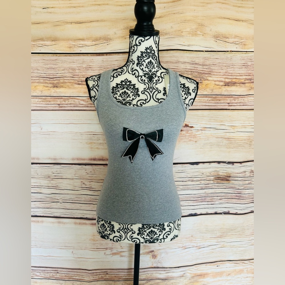 L/C Lizette Collection Women’s Heather Grey Rhinestone Bow Rib Tank Top S  NWT